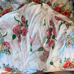 Lightweight rose cardigan